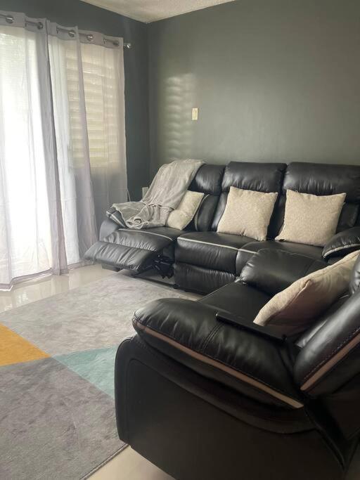 Appartement New Kingston Retreat Extérieur photo